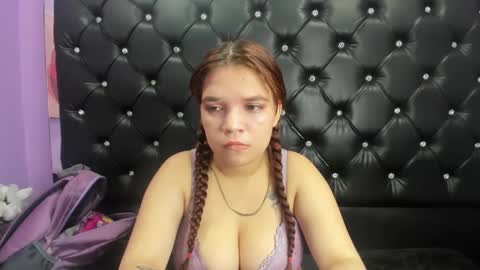 MelanyAnal  online show from September 30, 7:02 pm