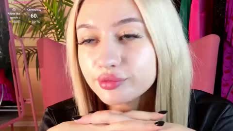 Melany online show from September 16, 12:51 pm