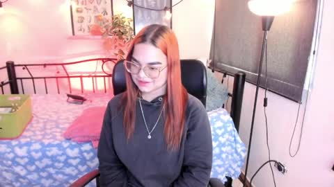 melanyrosee online show from May 11, 1:07 pm