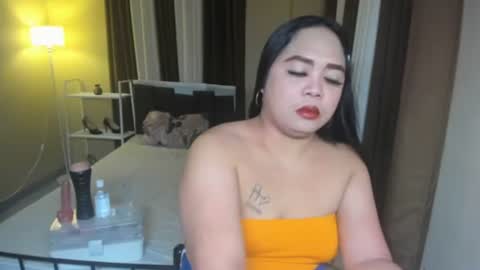 melayfoxx online show from May 3, 8:09 am