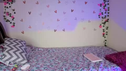 melifresita online show from May 24, 8:37 pm