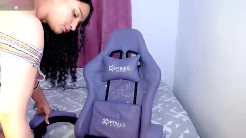 melinna706702 online show from October 19, 12:26 am