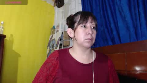 Snapshot of melisa037 chatting on October 21, 3:33 am melisa037 online show from October 21, 3:33 am