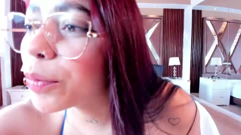 Melissa  Everyday From 1430 to 2130 Col Time online show from April 22, 7:43 pm