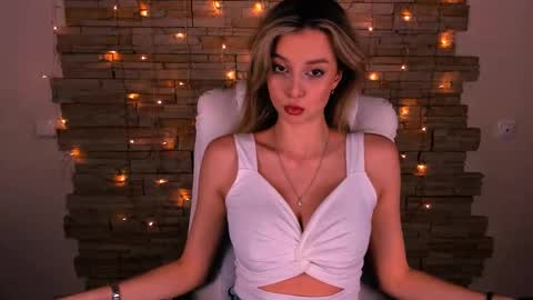 Melissa online show from February 26, 12:49 pm