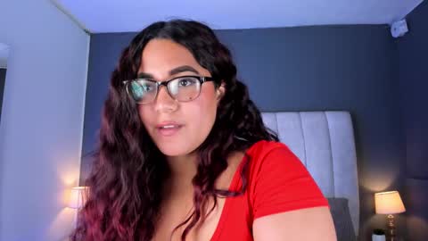 M E L I S S A  online show from March 11, 6:19 pm