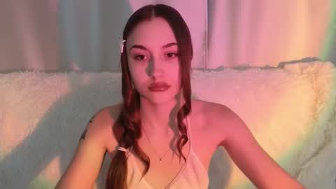 Mel online show from October 2, 3:05 am