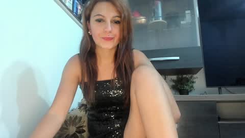 Snapshot of mellbell_ chatting on September 30, 6:51 pm MellyMell online show from September 30, 6:51 pm
