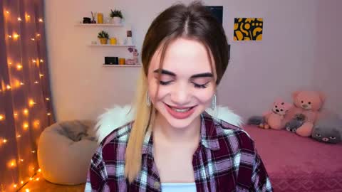 Tessa online show from January 11, 8:32 pm