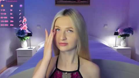 Mellina online show from January 17, 6:28 pm