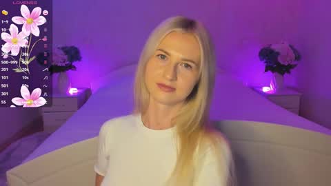 Mellina online show from October 20, 7:08 pm