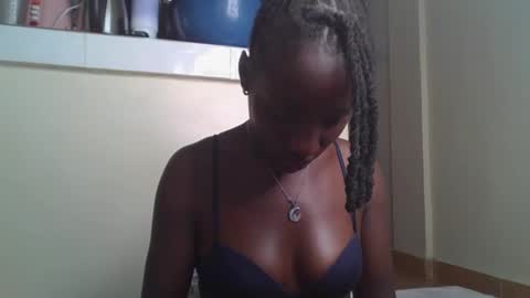 mellisagal online show from January 5, 7:06 pm