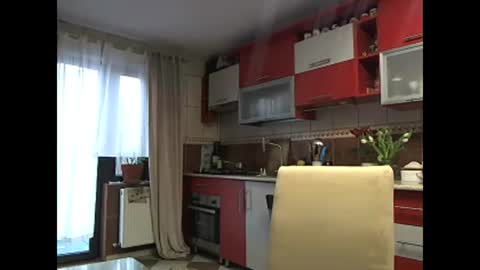 Melly online show from February 28, 7:37 am