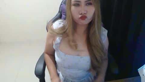 Babygirl online show from October 17, 4:44 pm