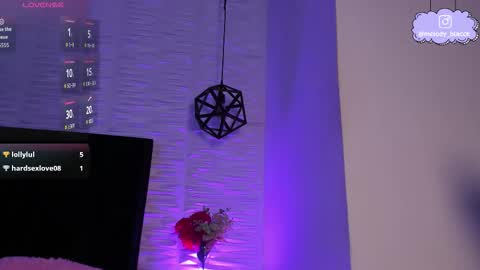 Melody online show from November 5, 9:50 pm