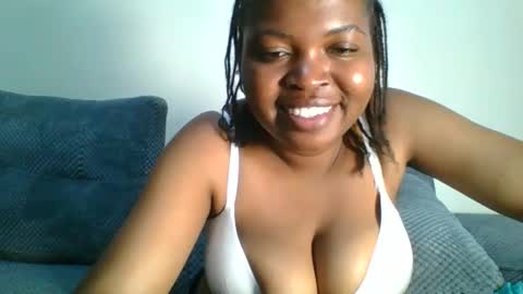 melody_riri online show from April 2, 4:25 pm