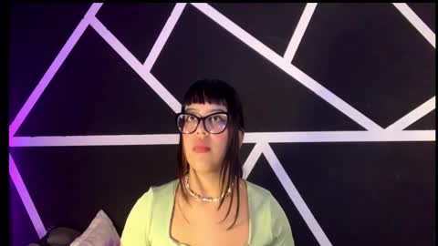 Snapshot of melodydreams1520 chatting on September 30, 5:07 am melodydreams1520 online show from September 30, 5:07 am