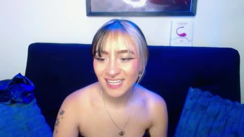 MELODY  online show from April 11, 7:51 pm