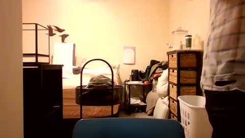 melxiss online show from September 18, 7:45 am