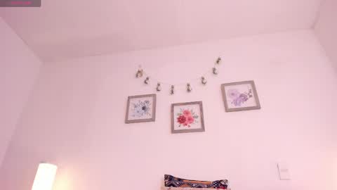    online show from April 20, 12:41 pm