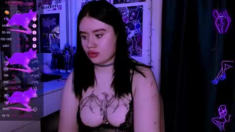 meow marie online show from March 31, 12:11 am