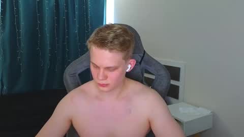 Mickey online show from March 19, 11:15 am