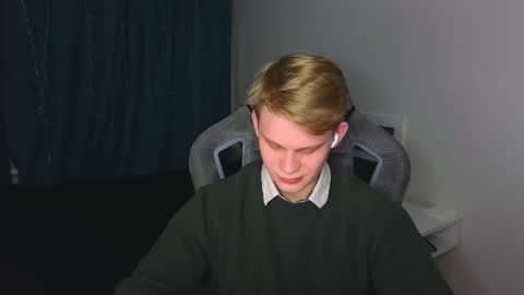 Mickey online show from February 24, 8:01 pm