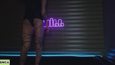  NIKKY  STIVE     Every day from 1000  to 200  EST time. online show from October 28, 6:31 pm