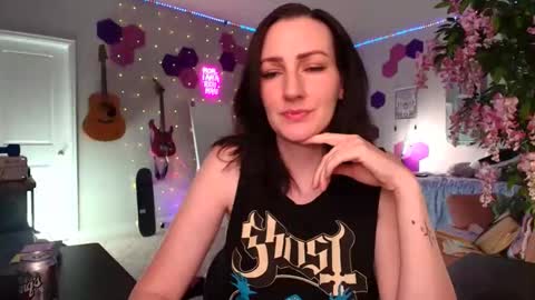 Meredith Bae online show from March 19, 1:00 am