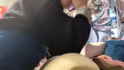 gurlnips online show from February 26, 4:16 pm