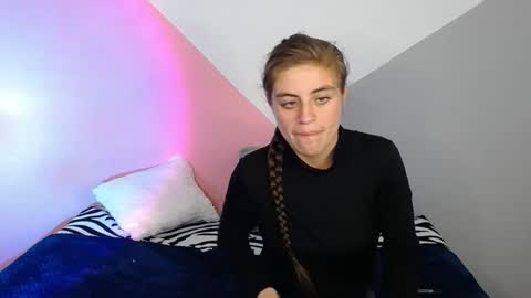 MERILY online show from December 5, 8:28 pm