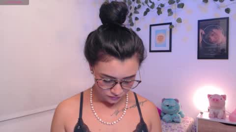 Merilyn  online show from October 10, 1:55 am