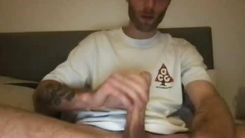 messageme11 online show from November 21, 6:28 pm