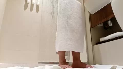 messagemeifyouwanttochatgmail online show from February 15, 7:21 am