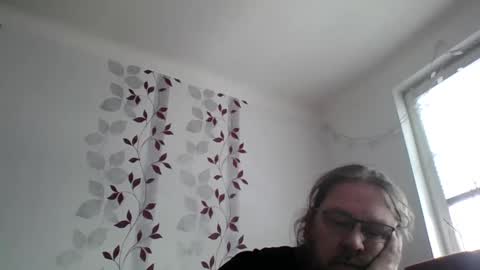 ask me online show from February 1, 10:34 am