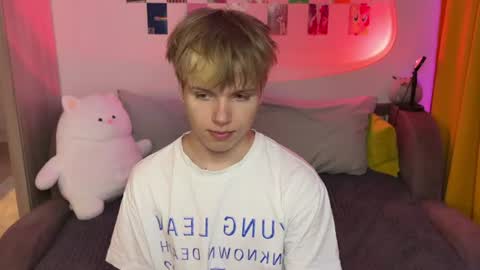 Arthur online show from July 1, 11:35 pm