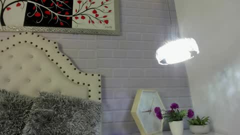  Mey Cute   online show from September 12, 5:37 pm