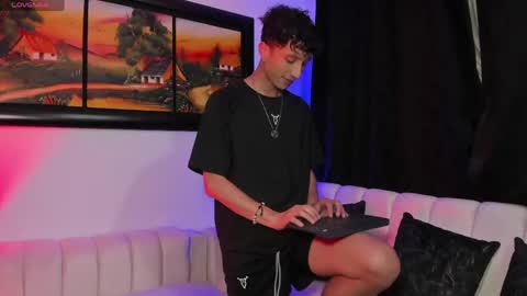 MATHIAS online show from May 7, 7:15 am