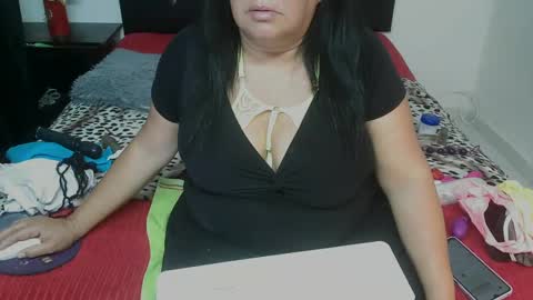 mhia1972 online show from November 20, 11:02 pm