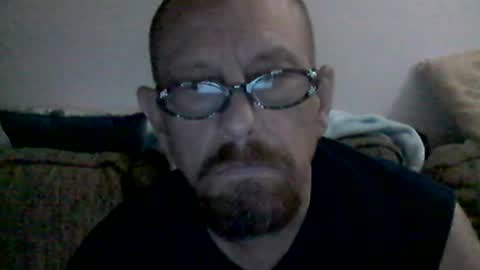 mhitch924 online show from June 14, 2:24 am