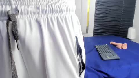 Dreams Couple online show from January 7, 10:08 pm