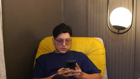 Belmont and Mia online show from March 28, 7:48 pm