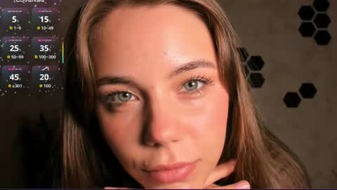 Mia  next stream Thursday 1400 UTC1 Friday 1400 UTC1 online show from September 9, 2:17 pm