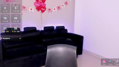 Mia online show from February 26, 3:10 pm