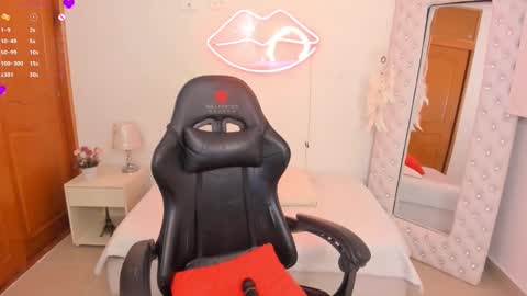    online show from February 28, 3:59 pm