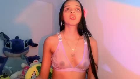mia lucy 21 online show from March 30, 10:32 pm