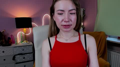 Mia online show from October 23, 7:10 am