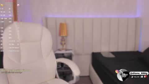    online show from October 6, 3:19 pm