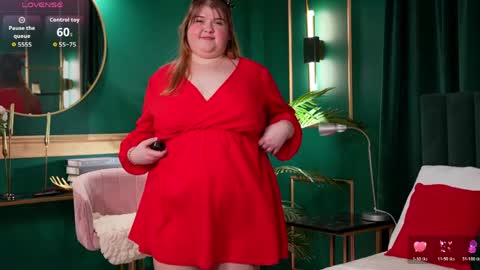 Sweet Mia online show from June 1, 5:47 pm