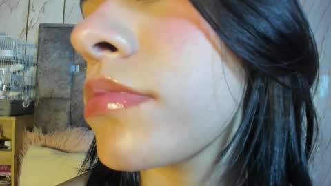 Mia Roux online show from January 12, 1:34 am